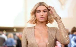 Hailey Bieber