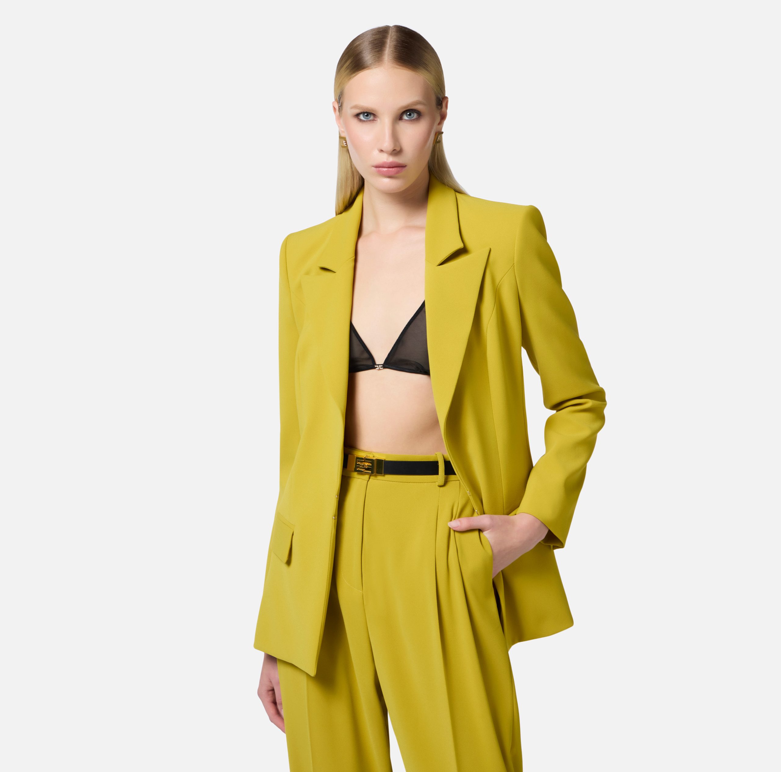 Tailleur Elisabetta Franchi: The Epitome of Elegance and Style