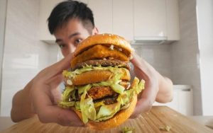 The Ultimate Fast-Food Hack: How to Maximize Your Meal Like a Pro!